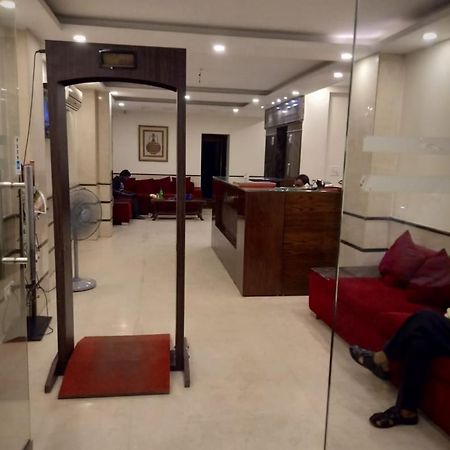 Hotel Avtar @New Delhi Railway Station Bagian luar foto