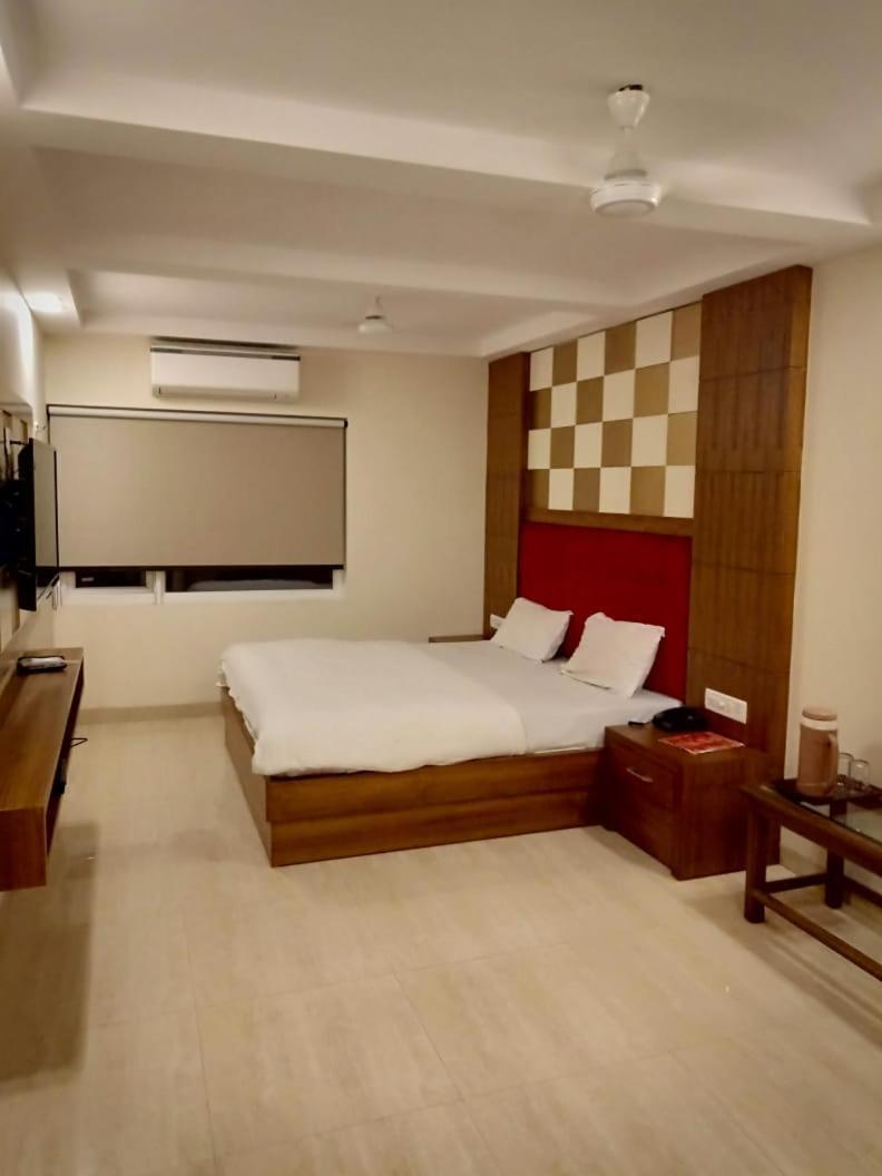 Hotel Avtar @New Delhi Railway Station Bagian luar foto